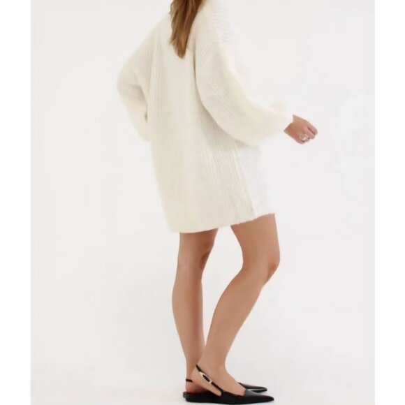 New Rumored - S - Milkshake Mini Dress White Coquette Soft Knit Oversized Casual - Picture 3 of 8